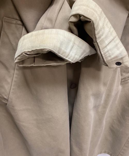KBF（ケービーエフ）KBF (ケービーエフ) コート ベージュ サイズ:SIZE ONEの古着・服飾アイテム