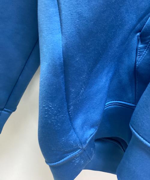 MUNSING WEAR（マンシングウェア）MUNSING WEAR (マンシングウェア) プルオーバーパーカー ブルー サイズ:Lの古着・服飾アイテム