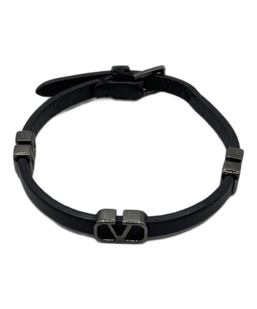 VALENTINO GARAVANI（ヴァレンティノ・ガラヴァーニ）VALENTINO GARAVANI (ヴァレンティノ・ガラヴァーニ) Vロゴブレスレット ブラックの古着・服飾アイテム
