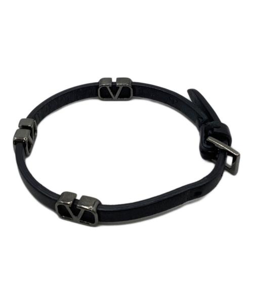 VALENTINO GARAVANI（ヴァレンティノ・ガラヴァーニ）VALENTINO GARAVANI (ヴァレンティノ・ガラヴァーニ) Vロゴブレスレット ブラックの古着・服飾アイテム