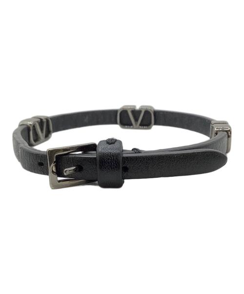 VALENTINO GARAVANI（ヴァレンティノ・ガラヴァーニ）VALENTINO GARAVANI (ヴァレンティノ・ガラヴァーニ) Vロゴブレスレット ブラックの古着・服飾アイテム