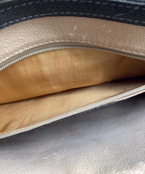 GUCCI（グッチ）GUCCI (グッチ) セカンドバッグ ブラウンの古着・服飾アイテム