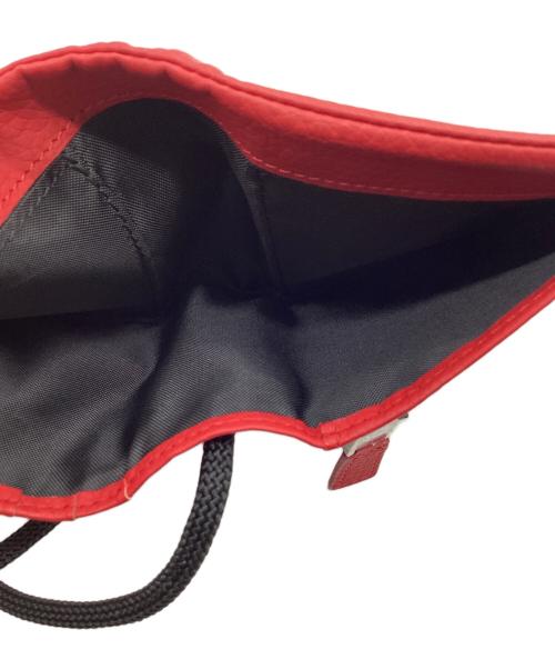 LACOSTE（ラコステ）LACOSTE (ラコステ) 2つ折り財布 レッドの古着・服飾アイテム