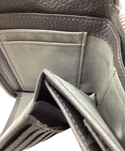 FUJITAKA（フジタカ）FUJITAKA (フジタカ) 2つ折り財布の古着・服飾アイテム