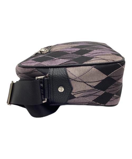 Vivienne Westwood（ヴィヴィアンウエストウッド）Vivienne Westwood (ヴィヴィアンウエストウッド) オーブ アーガイルショルダーバッグ パープルの古着・服飾アイテム