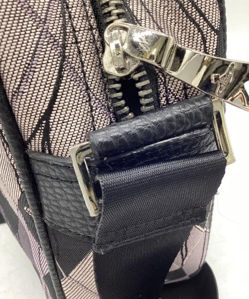 Vivienne Westwood（ヴィヴィアンウエストウッド）Vivienne Westwood (ヴィヴィアンウエストウッド) オーブ アーガイルショルダーバッグ パープルの古着・服飾アイテム