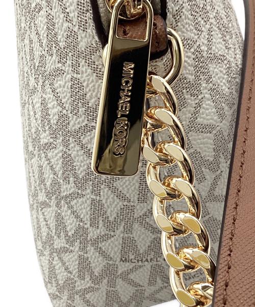 MICHAEL KORS（マイケル・コース）MICHAEL KORS (マイケル・コース) ショルダーバッグ アイボリーの古着・服飾アイテム