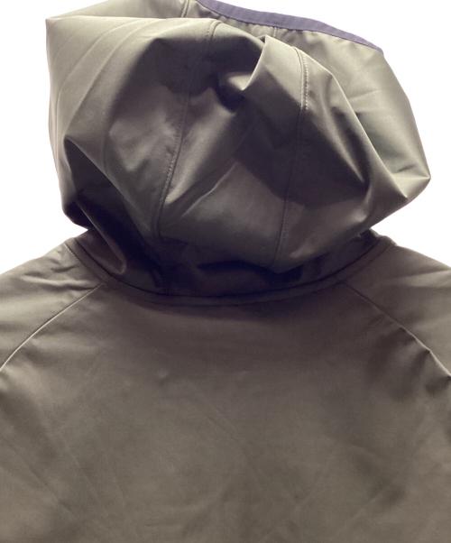 PUMA（プーマ）PUMA (プーマ) ウインドブレーカー カーキ サイズ:Lの古着・服飾アイテム
