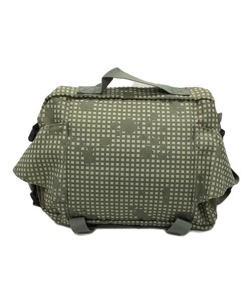 stussy（ステューシー）stussy (ステューシー) ウエストバッグ オリーブの古着・服飾アイテム