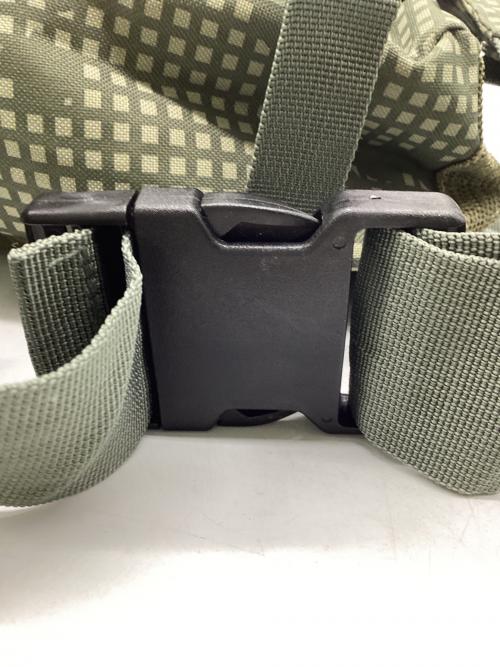 stussy（ステューシー）stussy (ステューシー) ウエストバッグ オリーブの古着・服飾アイテム