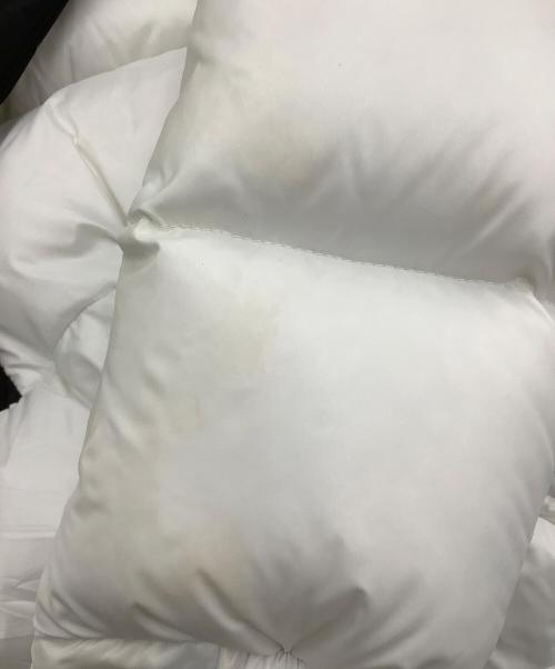 MONCLER（モンクレール）MONCLER (モンクレール) ダウンジャケット ホワイト サイズ:4の古着・服飾アイテム