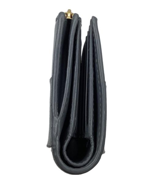 BOTTEGA VENETA（ボッテガベネタ）BOTTEGA VENETA (ボッテガベネタ) 2つ折り財布 グレーの古着・服飾アイテム