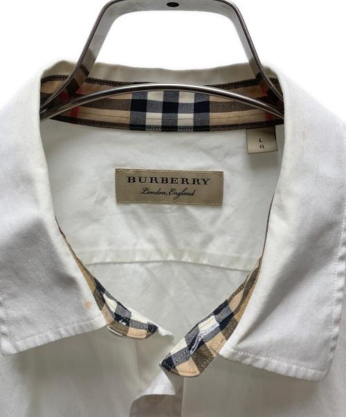 BURBERRY（バーバリー）BURBERRY (バーバリー) 長袖シャツ ホワイト サイズ:LGの古着・服飾アイテム