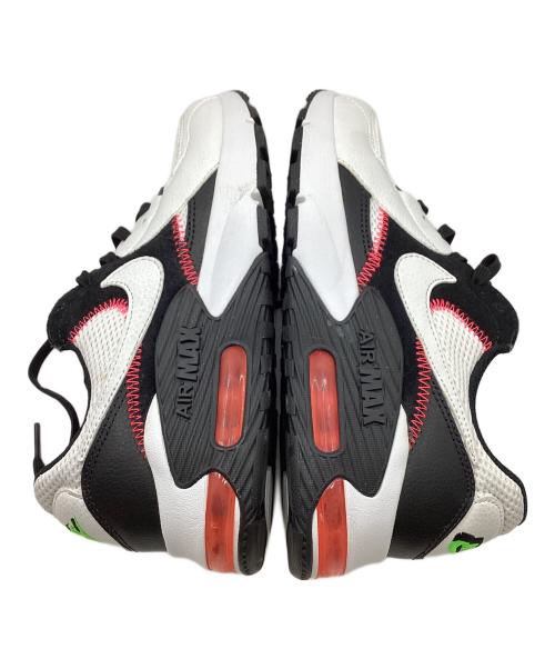 NIKE（ナイキ）NIKE (ナイキ) ローカットスニーカー ホワイト×ブラック サイズ:24cmの古着・服飾アイテム