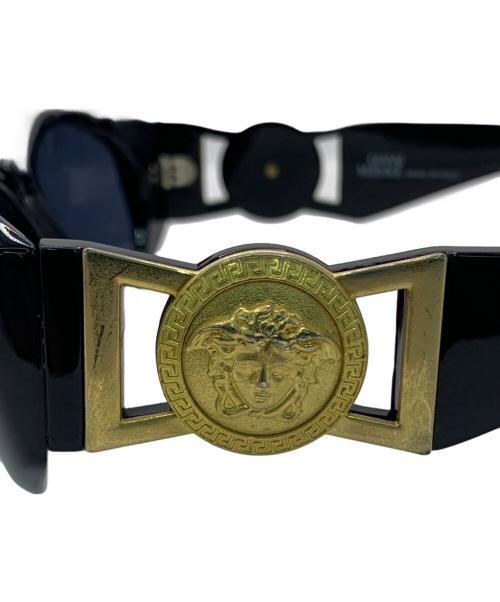 GIANNI VERSACE（ジャンニ・ヴェルサーチ）GIANNI VERSACE (ジャンニ・ヴェルサーチ) サングラス ブラックの古着・服飾アイテム