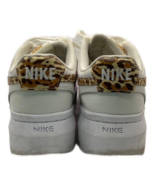 NIKE（ナイキ）NIKE (ナイキ) シューズ ホワイト サイズ:26の古着・服飾アイテム