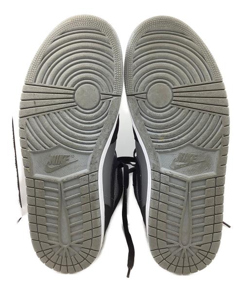 NIKE（ナイキ）NIKE (ナイキ) スニーカー ブラック×グレー サイズ:29.5の古着・服飾アイテム