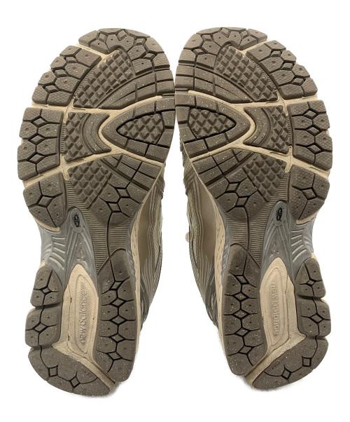 NEW BALANCE（ニューバランス）NEW BALANCE (ニューバランス) ローカットスニーカー ホワイト×シルバー サイズ:27.5cmの古着・服飾アイテム