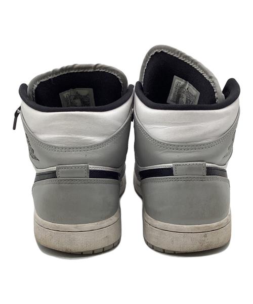NIKE（ナイキ）NIKE (ナイキ) Air Jordan 1 Mid グレー×ホワイト サイズ:26cmの古着・服飾アイテム