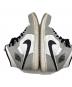 中古・古着 NIKE (ナイキ) Air Jordan 1 Mid グレー×ホワイト サイズ:26cm：6000円