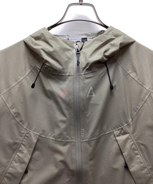 ROGER EGGER（ロジャーエーガー）ROGER EGGER (ロジャーエーガー) ナイロンパーカー ベージュ サイズ:XL 未使用品の古着・服飾アイテム