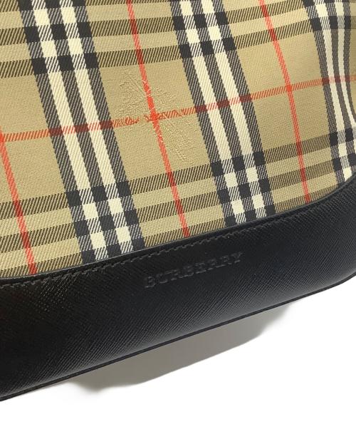 BURBERRY（バーバリー）BURBERRY (バーバリー) ハンドバッグ ベージュ×ブラックの古着・服飾アイテム