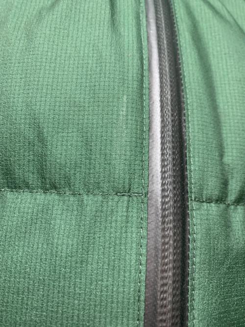 mont-bell（モンベル）mont-bell (モンベル) ダウンジャケット グリーン サイズ:L-Rの古着・服飾アイテム