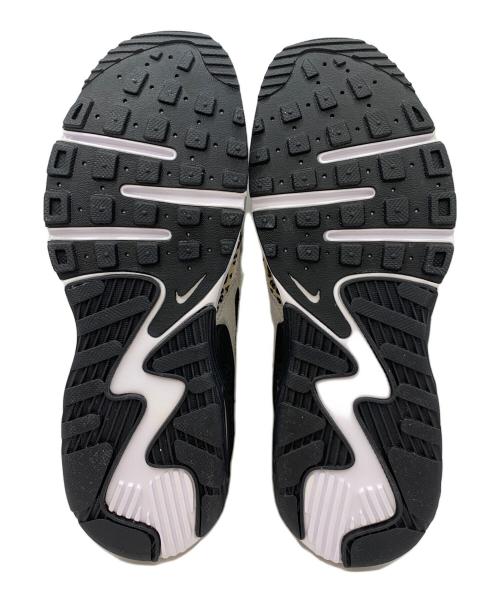 NIKE（ナイキ）NIKE (ナイキ) スニーカー ホワイト×ベージュ サイズ:23.5cmの古着・服飾アイテム