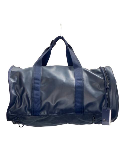 FRED PERRY（フレッドペリー）FRED PERRY (フレッドペリー) LUGGAGE LABEL (ラゲッジ レーベル) ボストンバッグ ネイビーの古着・服飾アイテム