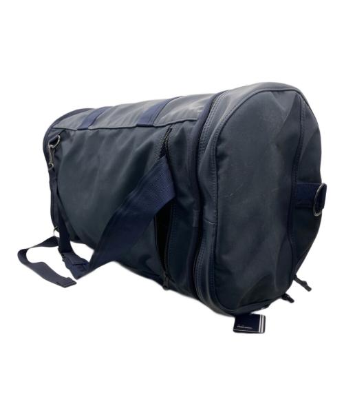 FRED PERRY（フレッドペリー）FRED PERRY (フレッドペリー) LUGGAGE LABEL (ラゲッジ レーベル) ボストンバッグ ネイビーの古着・服飾アイテム