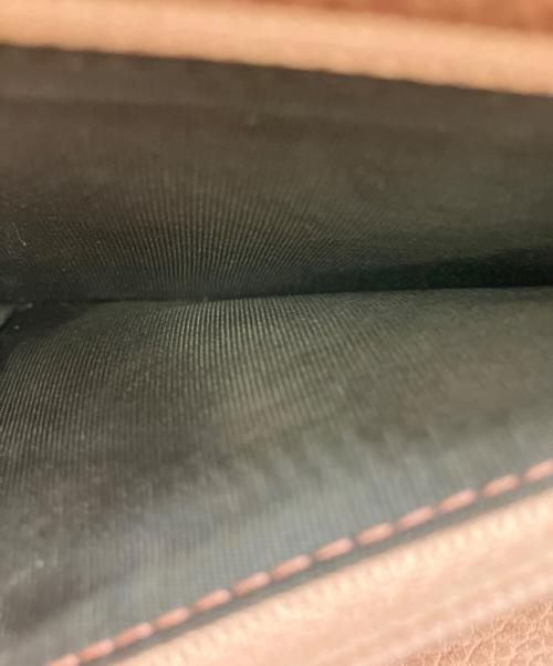 GUCCI（グッチ）GUCCI (グッチ) ラウンドジップウォレット ピンクの古着・服飾アイテム