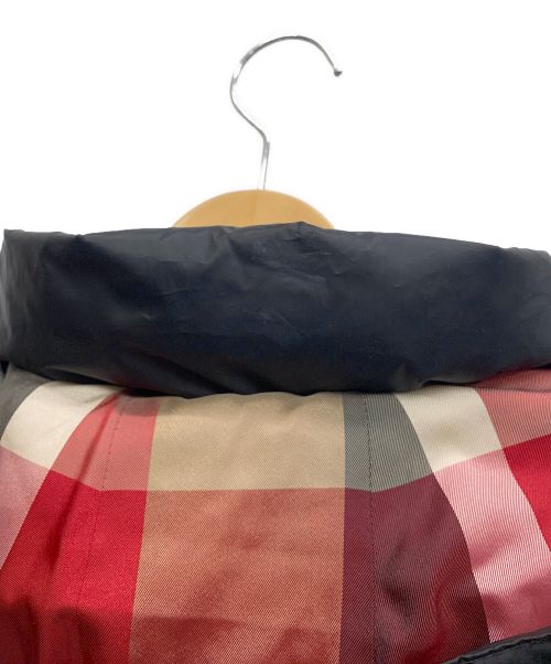 BLUE LABEL CRESTBRIDGE（ブルーレーベルクレストブリッジ）BLUE LABEL CRESTBRIDGE (ブルーレーベルクレストブリッジ) ダウンジャケット ブラック サイズ:38の古着・服飾アイテム