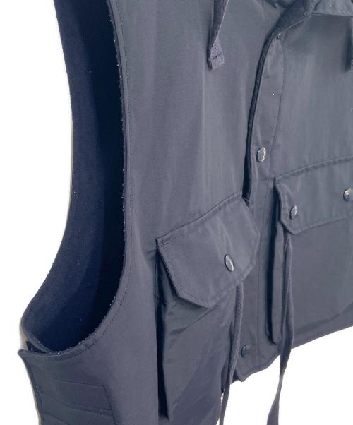 Engineered Garments（エンジニアド ガーメンツ）Engineered Garments (エンジニアードガーメンツ) フーデットショートベスト ネイビー サイズ:Ｍの古着・服飾アイテム