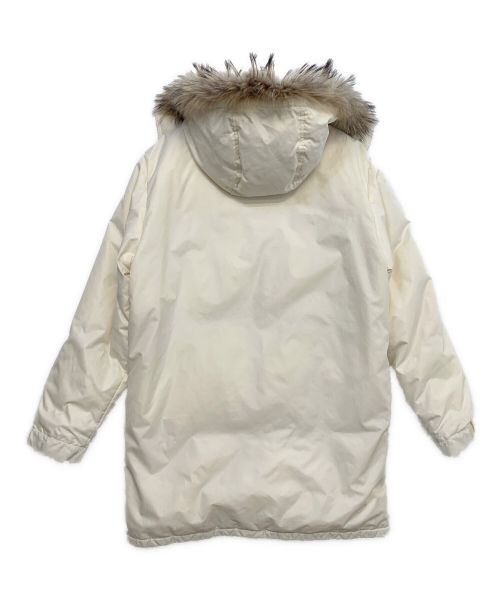 BURBERRY BLACK LABEL（バーバリーブラックレーベル）BURBERRY BLACK LABEL (バーバリーブラックレーベル) ダウンコート アイボリー サイズ:Lの古着・服飾アイテム