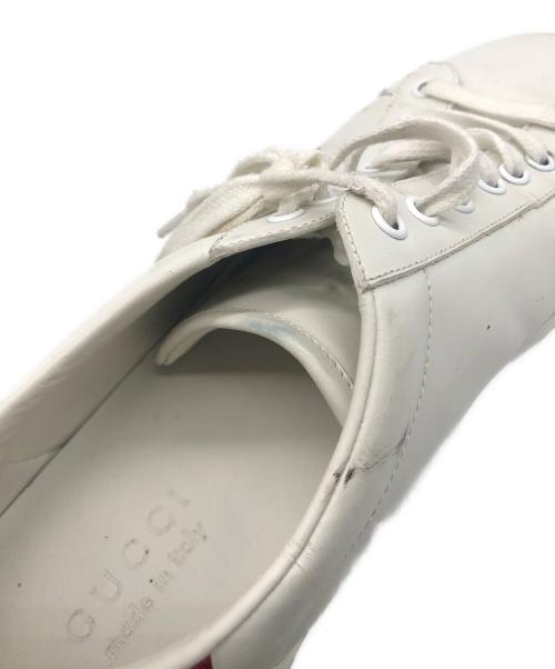 GUCCI（グッチ）GUCCI (グッチ) スニーカー ホワイト サイズ:28の古着・服飾アイテム