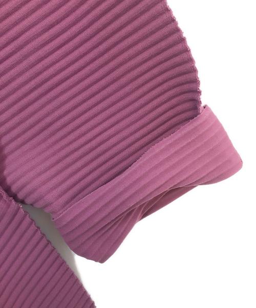 me ISSEY MIYAKE（ミーイッセイ ミヤケ）me ISSEY MIYAKE (ミーイッセイ ミヤケ) プリーツフレアブラウス ピンク サイズ:表記なしの古着・服飾アイテム