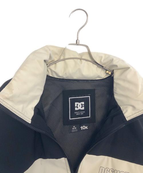 DC SHOE CO（ディーシーシュー）DC SHOE CO (ディーシーシュー) ジャケット ブラック×ホワイト サイズ:Ｍの古着・服飾アイテム