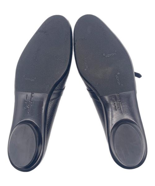 Salvatore Ferragamo（サルヴァトーレ フェラガモ）Salvatore Ferragamo (サルヴァトーレ フェラガモ) バレエパンプス ブラック サイズ:5 1/2の古着・服飾アイテム