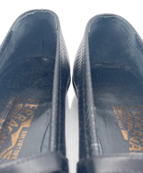 Salvatore Ferragamo（サルヴァトーレ フェラガモ）Salvatore Ferragamo (サルヴァトーレ フェラガモ) バレエパンプス ブラック サイズ:5 1/2の古着・服飾アイテム