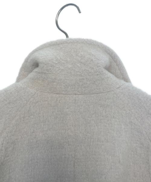 AK+1（エーケーワン）AK+1 (エーケーワン) コート アイボリー サイズ:38の古着・服飾アイテム