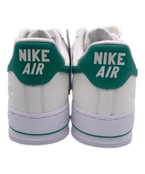 NIKE（ナイキ）NIKE (ナイキ) NIKEAIR FORCE 1 (ナイキ エアフォース1)'07 LV8 '40TH ホワイト サイズ:27 未使用品の古着・服飾アイテム