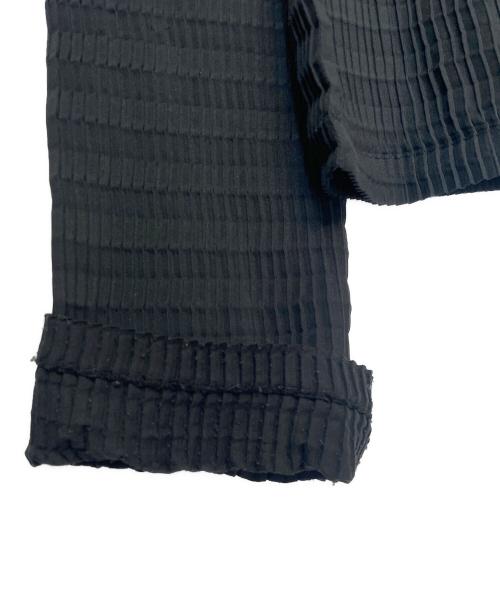 ISSEY MIYAKE（イッセイミヤケ）ISSEY MIYAKE (イッセイミヤケ) 長袖カットソー ブラック サイズ:Ｍの古着・服飾アイテム