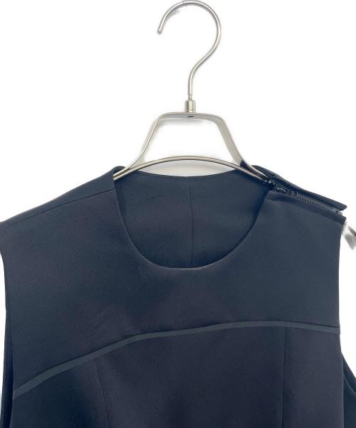 UNITED TOKYO（ユナイテッドトーキョー）UNITED TOKYO (ユナイテッドトーキョー) カットラインワンピース ブラック サイズ:1の古着・服飾アイテム