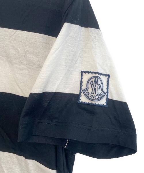 MONCLER（モンクレール）MONCLER (モンクレール) ポロシャツ ブラック×ホワイト サイズ:不明の古着・服飾アイテム