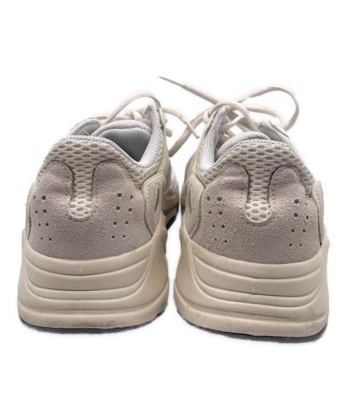 adidas（アディダス）adidas (アディダス) adidas YEEGY BOOST 700(ｱﾃﾞｨﾀﾞｽ ｲｰｼﾞｰﾌﾞｰｽﾄ) ホワイト サイズ:26.5の古着・服飾アイテム