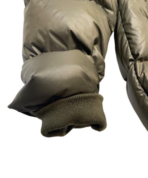 Pyrenex（ピレネックス）Pyrenex (ピレネックス) ダウンジャケット CHALON オリーブ サイズ:Lの古着・服飾アイテム