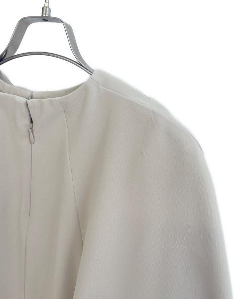 anuans（アニュアンス）anuans (アニュアンス) 2WAYケープナローワンピース ベージュ サイズ:Ｓの古着・服飾アイテム