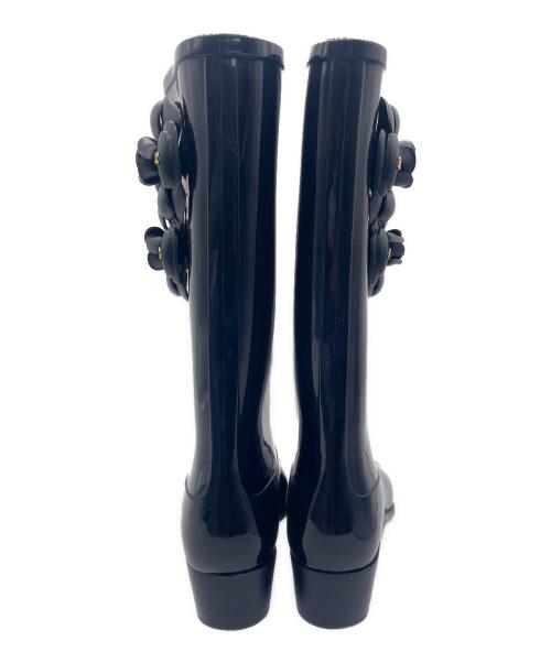 CHANEL（シャネル）CHANEL (シャネル) カメリアレインブーツ ブラック サイズ:38の古着・服飾アイテム