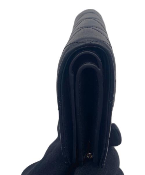 Kate Spade（ケイトスペード）Kate Spade (ケイトスペード) 2つ折り財布 ブラックの古着・服飾アイテム