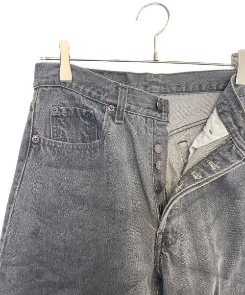 LEVI'S（リーバイス）LEVI'S (リーバイス) デニムパンツ ブラック サイズ:W30の古着・服飾アイテム